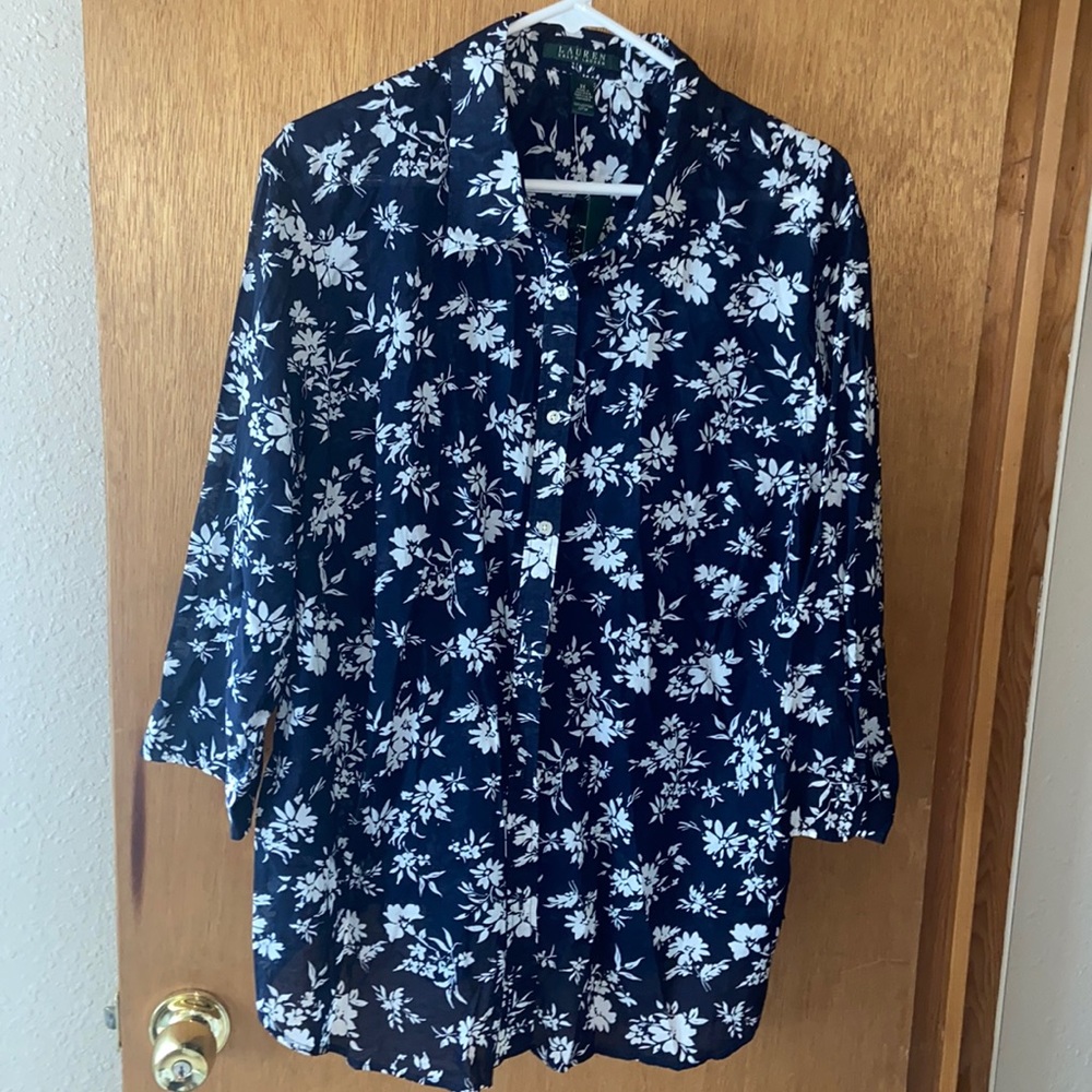 Ralph Lauren button down floral navy/white blouse